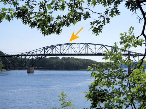bridge over the Sasanoa River, with osprey